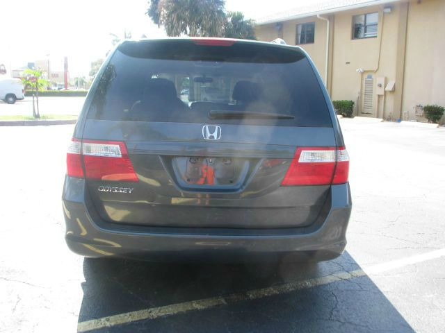 Honda Odyssey Open-top MiniVan