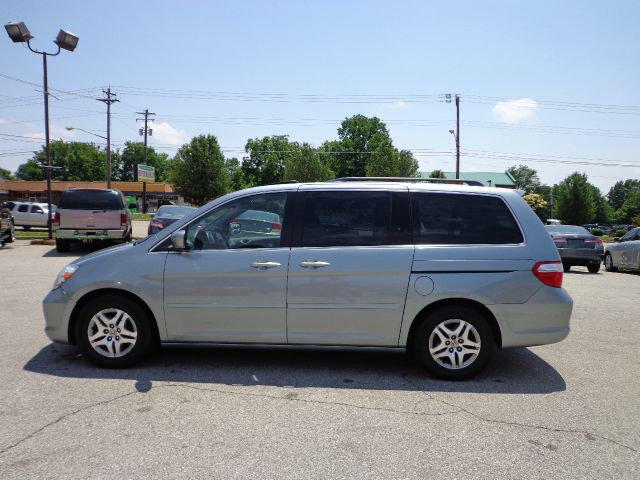 Honda Odyssey 2006 photo 1