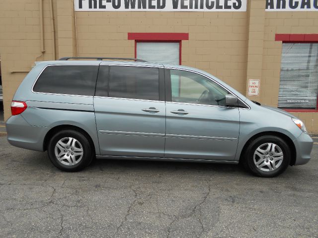 Honda Odyssey LS 2WD MiniVan