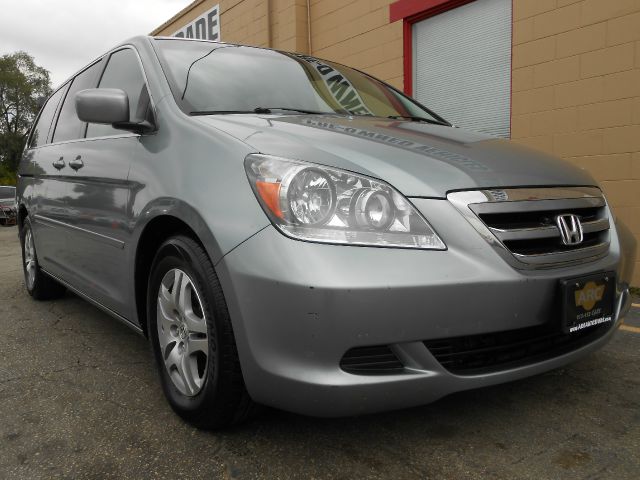 Honda Odyssey 2006 photo 1