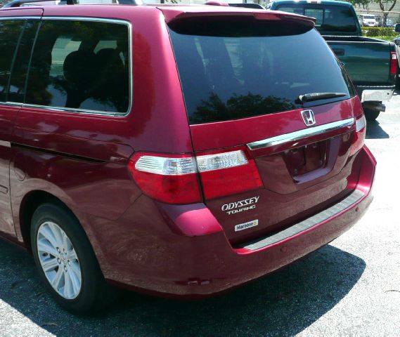 Honda Odyssey 2006 photo 1