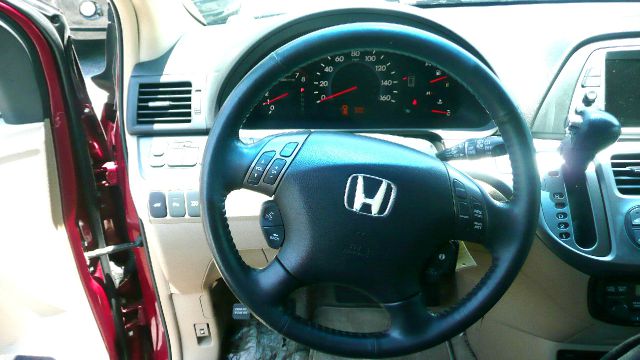 Honda Odyssey 2006 photo 6