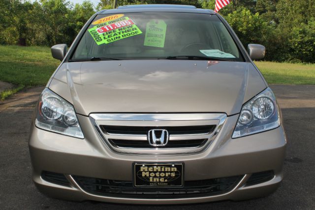 Honda Odyssey 2006 photo 3