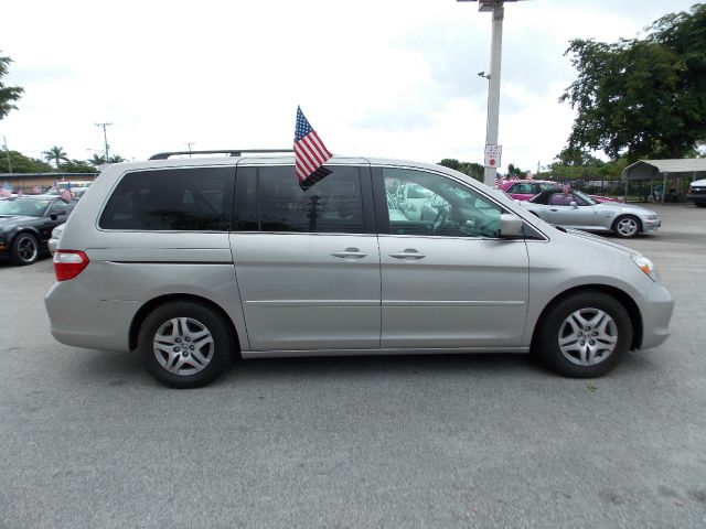 Honda Odyssey Open-top MiniVan