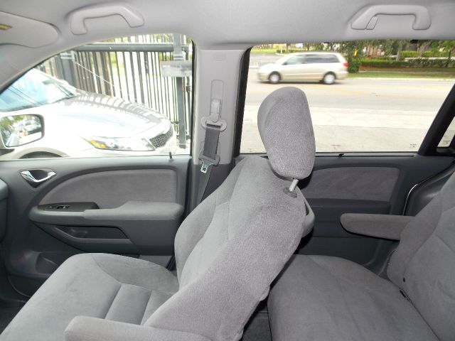 Honda Odyssey 2006 photo 13