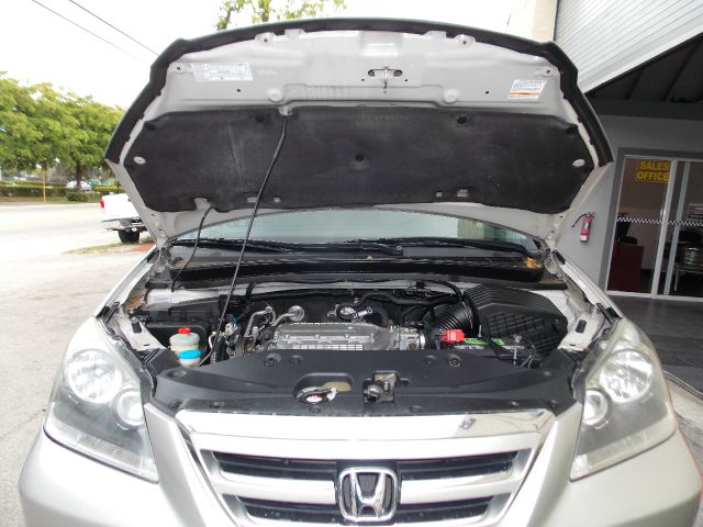 Honda Odyssey 2006 photo 7