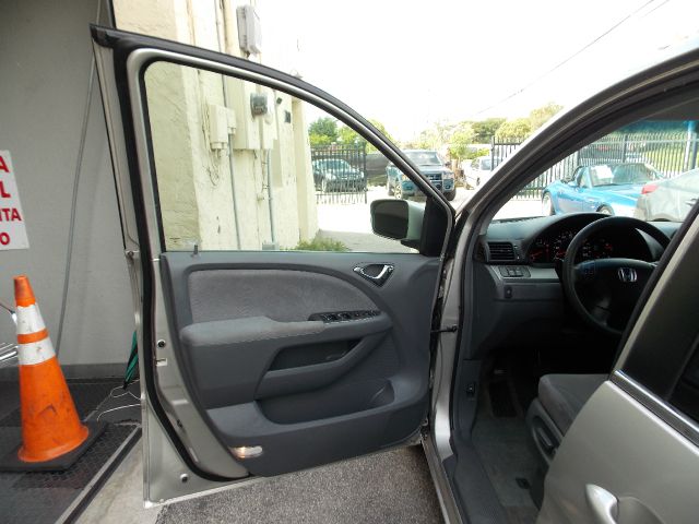 Honda Odyssey 2006 photo 9