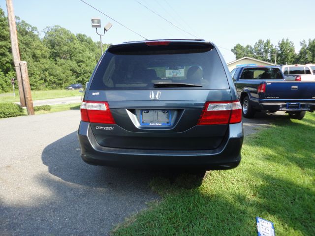 Honda Odyssey 2006 photo 1