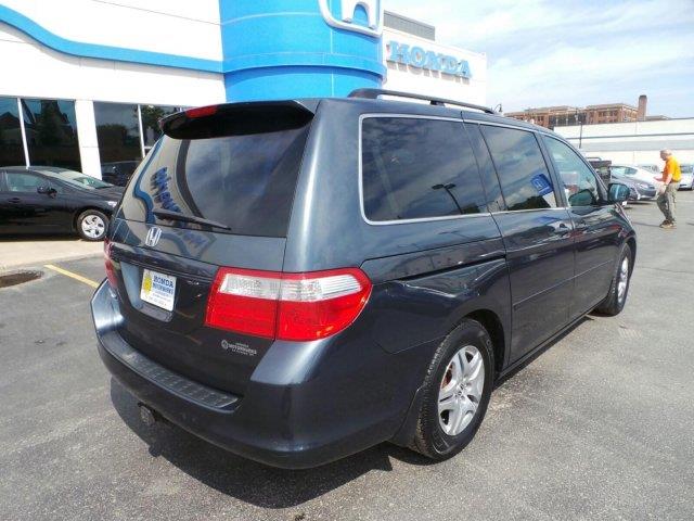 Honda Odyssey 2006 photo 3