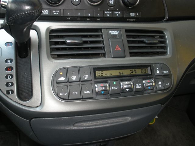 Honda Odyssey 2006 photo 5