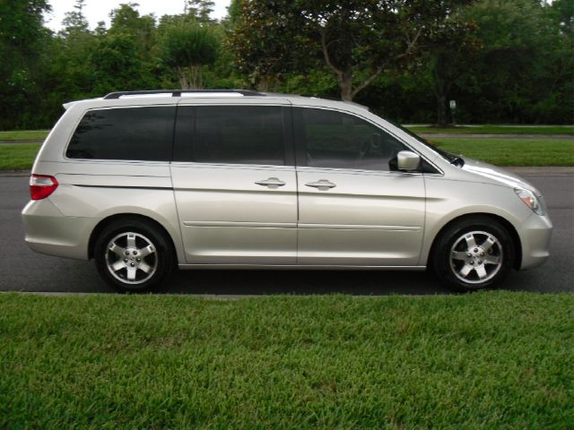 Honda Odyssey 2006 photo 1