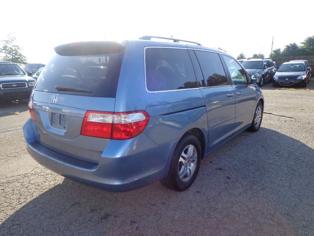 Honda Odyssey 2006 photo 2