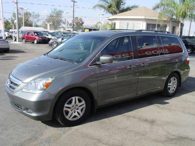 Honda Odyssey 2007 photo 3