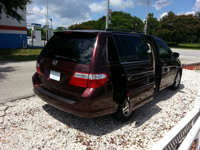 Honda Odyssey 2007 photo 4