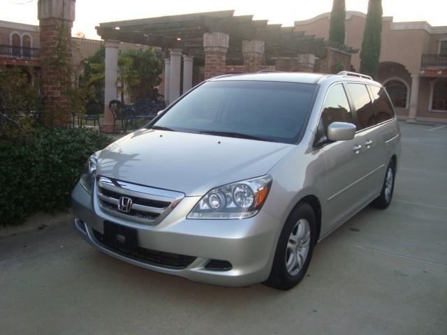 Honda Odyssey Open-top MiniVan