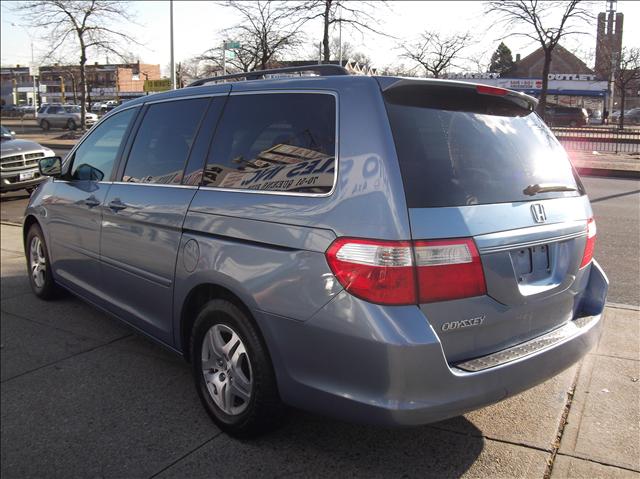 Honda Odyssey 2007 photo 2