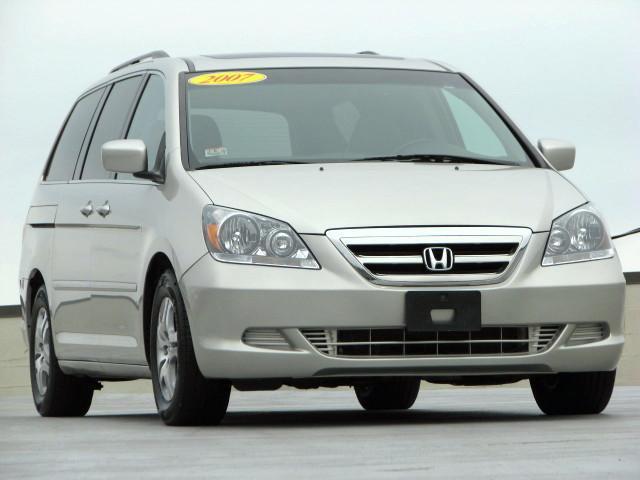 Honda Odyssey 2007 photo 2