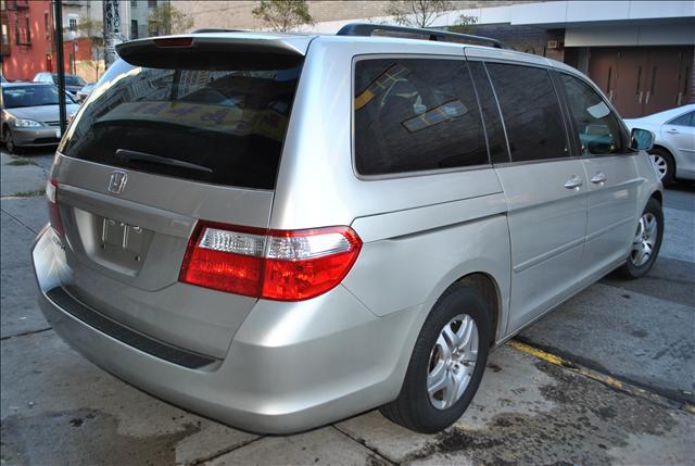 Honda Odyssey 2007 photo 3