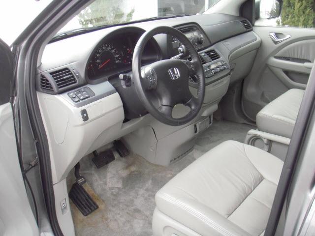 Honda Odyssey 2007 photo 3