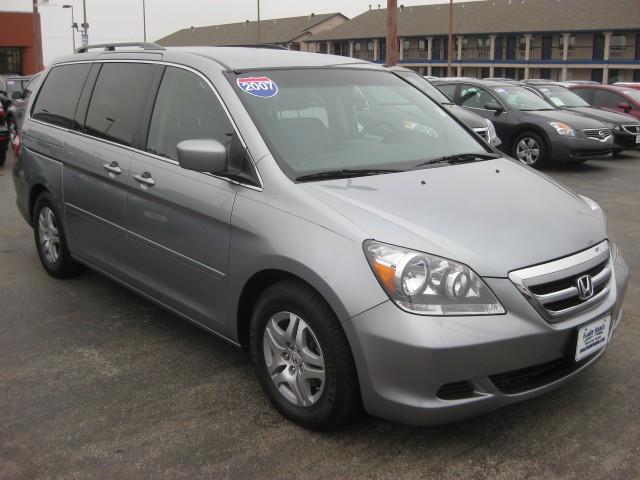 Honda Odyssey 2007 photo 3