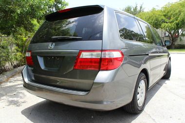 Honda Odyssey 2007 photo 3