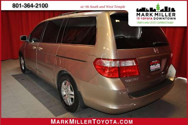 Honda Odyssey 2007 photo 4