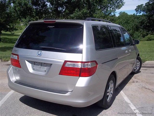 Honda Odyssey 2007 photo 25