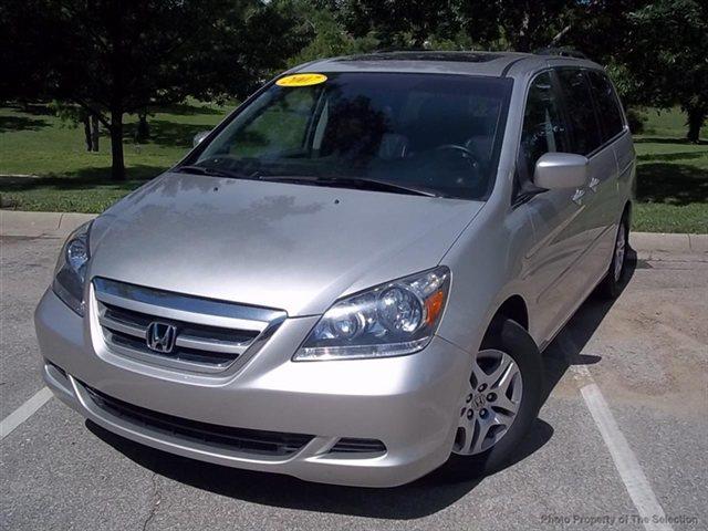 Honda Odyssey 2007 photo 7