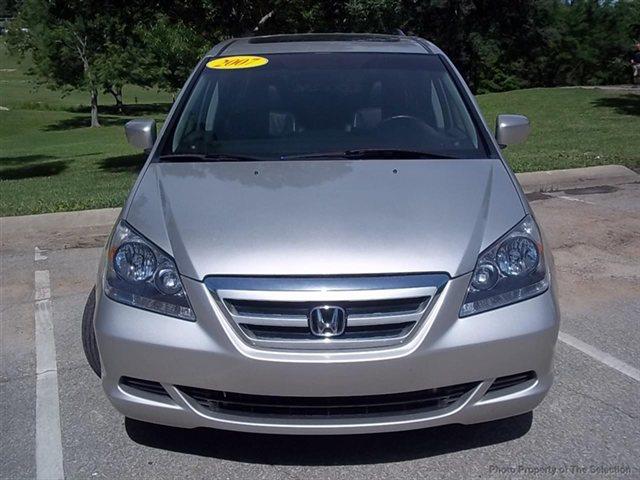 Honda Odyssey 2007 photo 9