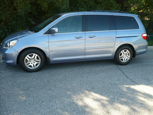 Honda Odyssey 2007 photo 2