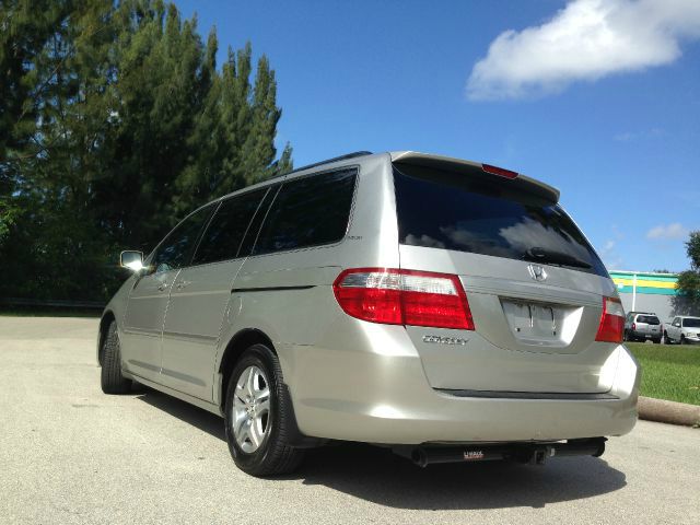 Honda Odyssey 2007 photo 2