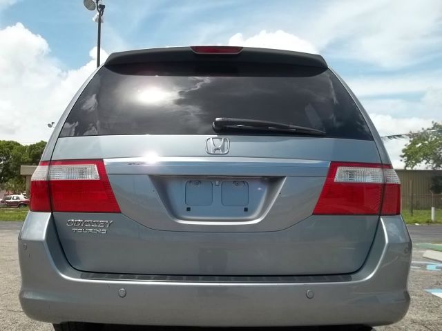 Honda Odyssey 2007 photo 2