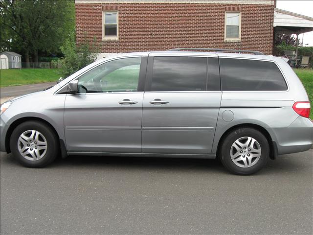 Honda Odyssey LS 2WD MiniVan