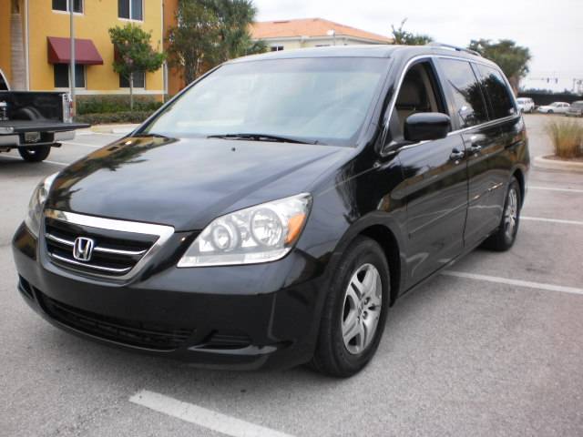 Honda Odyssey LS 2WD MiniVan