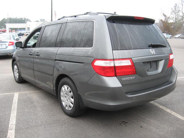 Honda Odyssey 2007 photo 2