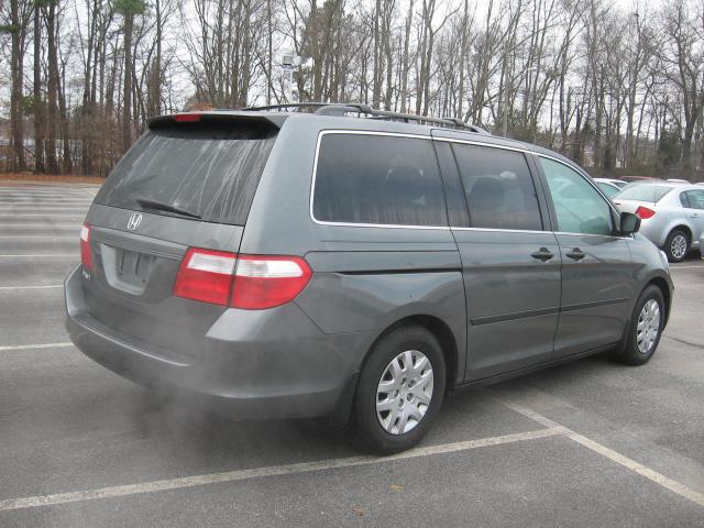 Honda Odyssey 2007 photo 3