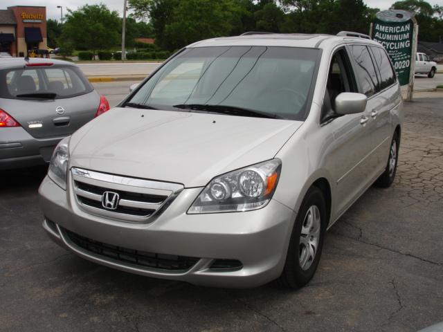 Honda Odyssey LS 2WD MiniVan