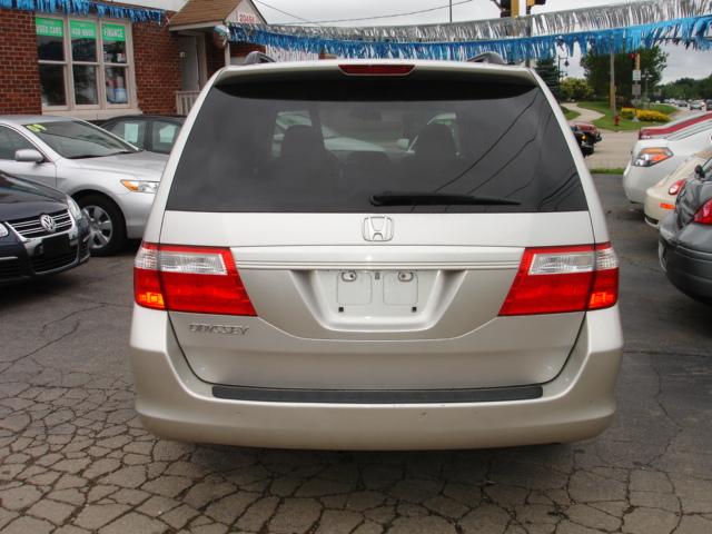 Honda Odyssey 2007 photo 2