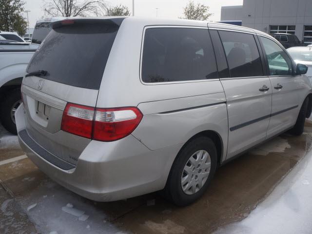 Honda Odyssey 2007 photo 3