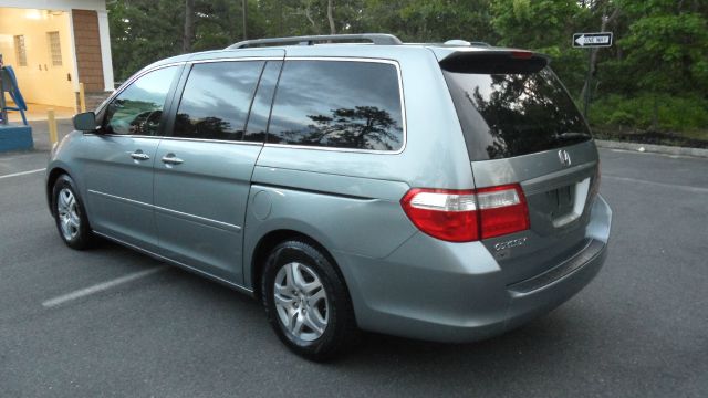 Honda Odyssey 2007 photo 3