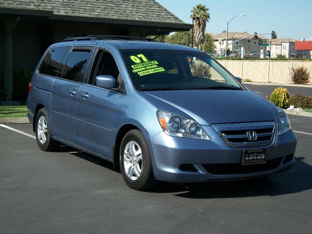 Honda Odyssey 2007 photo 6