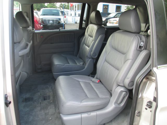 Honda Odyssey LS 2WD MiniVan