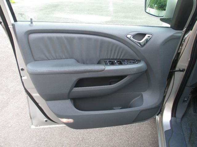 Honda Odyssey 2007 photo 18