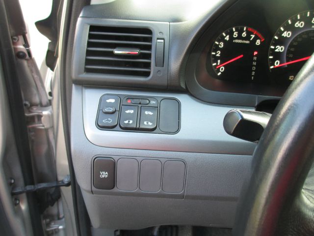 Honda Odyssey 2007 photo 7