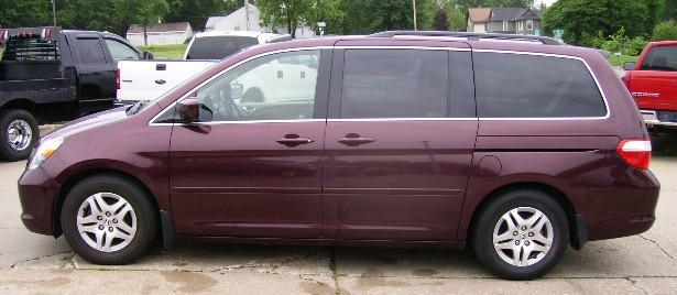 Honda Odyssey LS 2WD MiniVan