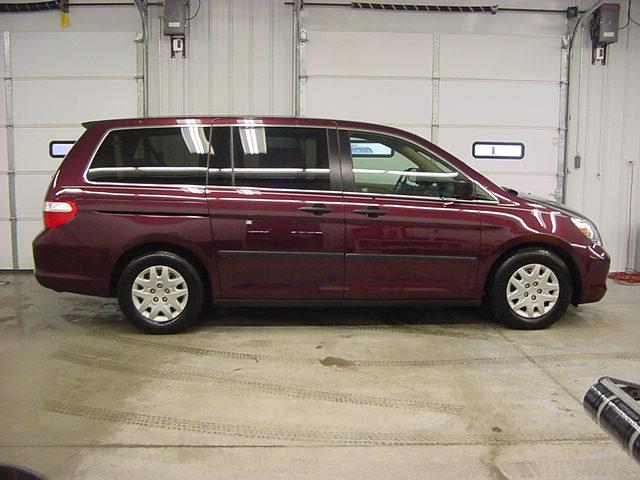 Honda Odyssey 2007 photo 2