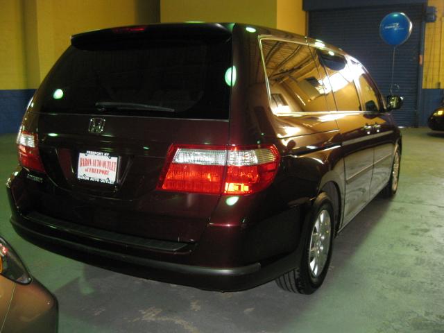 Honda Odyssey 2007 photo 2