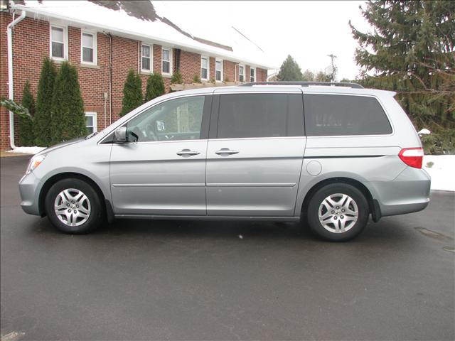 Honda Odyssey LS 2WD MiniVan