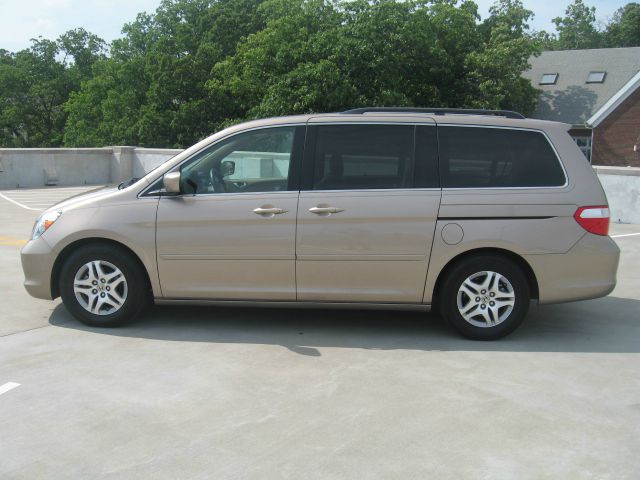 Honda Odyssey 2007 photo 2