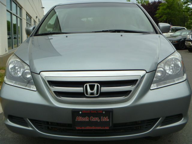 Honda Odyssey 2007 photo 2